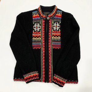 Icelandic Design lined wool sweater